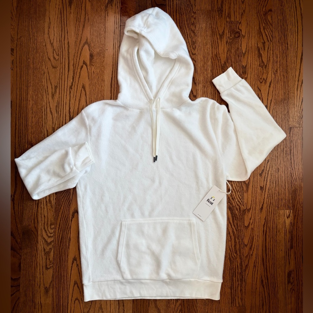 Feat BlanketBlend Ivory Hoodie – Comfy Unisex Large NWT